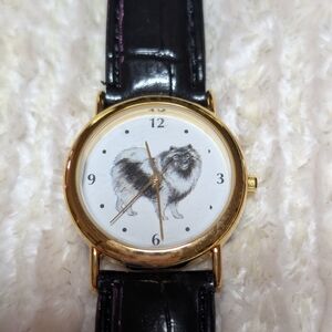 Gold-Tone Keeshond Watch with Black Leather Band